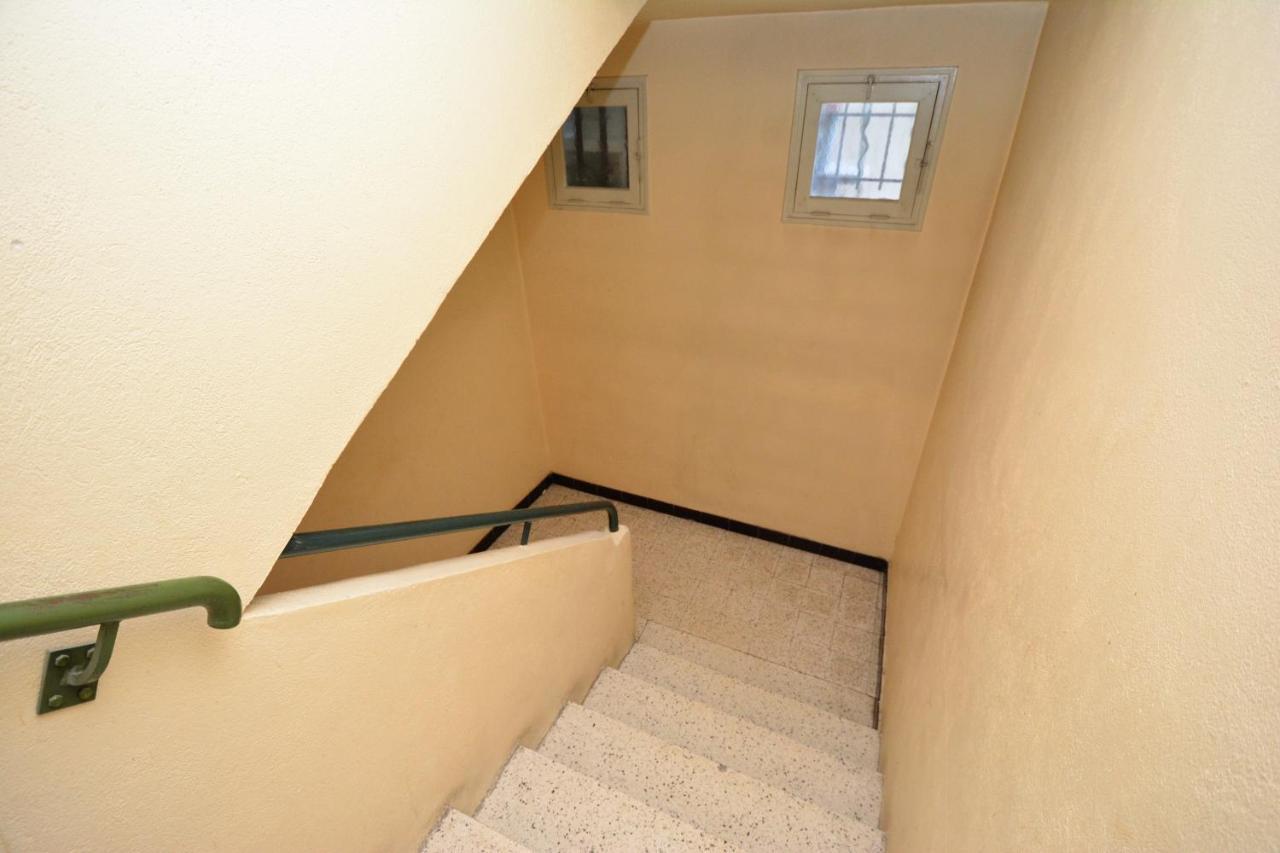 Appartement Тараскон Екстериор снимка